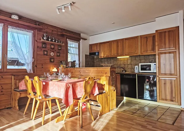 アパート La Meinaz By Interhome